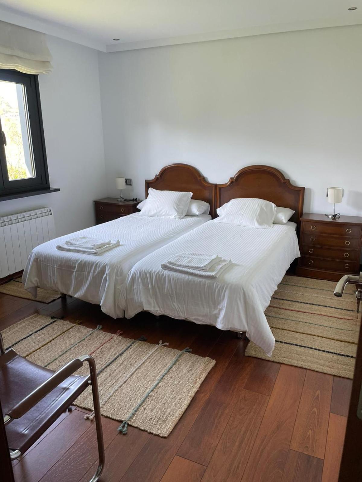 La Casa De La Ria Villa Collera Kültér fotó